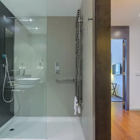 チシュミジウ ブカレスト